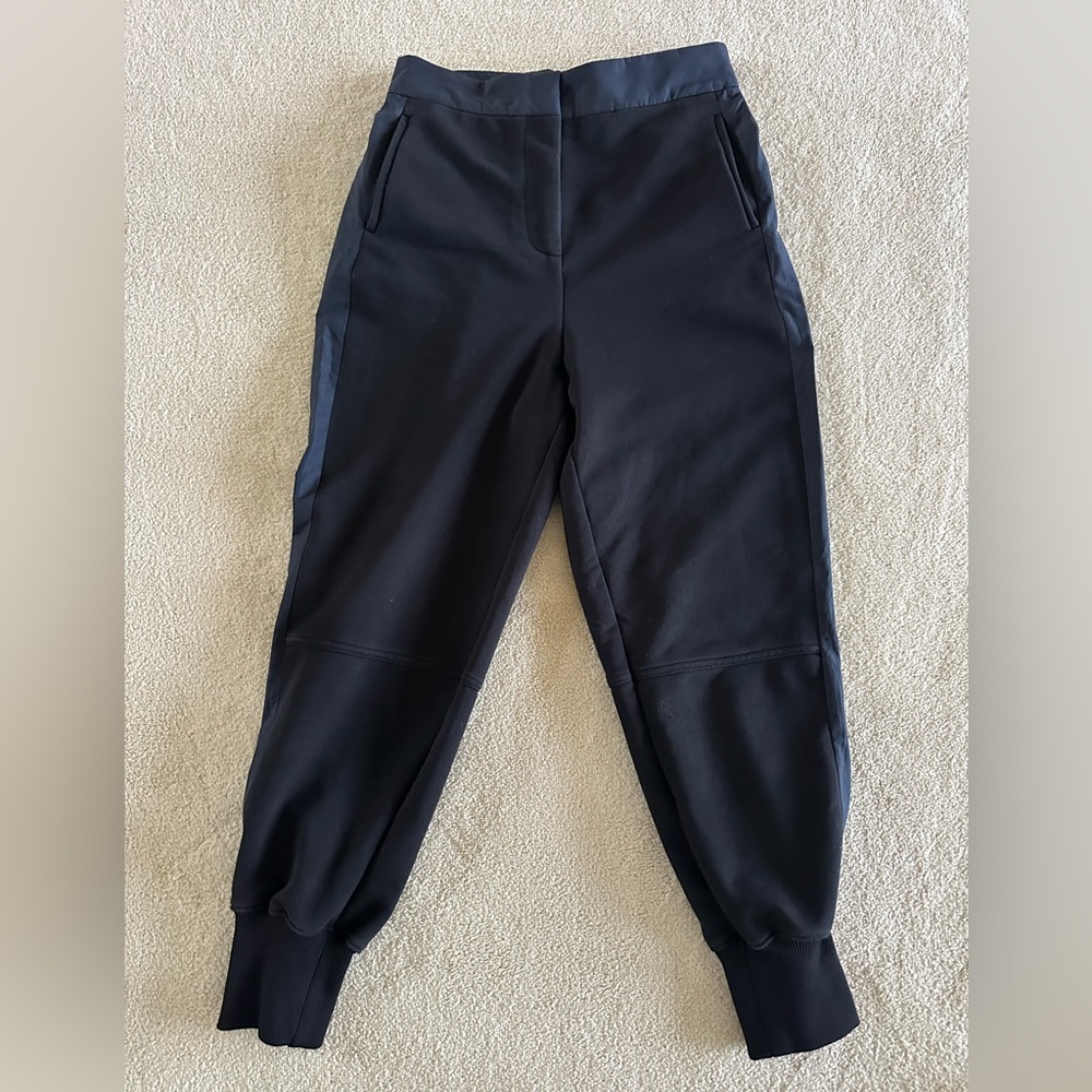 Sweaty Betty Fleece Jogger. Black/Navy. Size 6